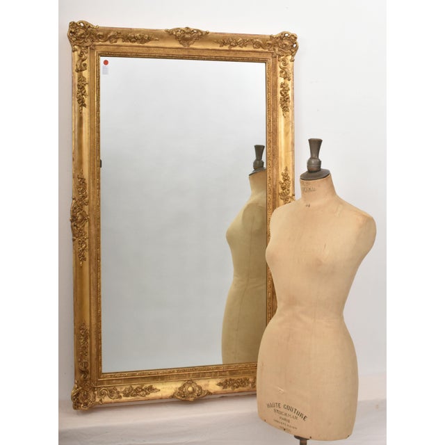Antique Louis Philippe Gold Leaf Rectangular Wall Mirror with Avec Floral Motifs, 19th Century For Sale - Image 3 of 11