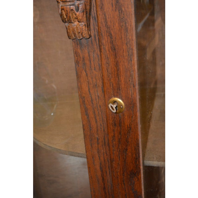 Wood Antique Empire Oak Curved Bowfront Glass Curio Display Cabinet Paw Feet & Carved Lions For Sale - Image 7 of 18