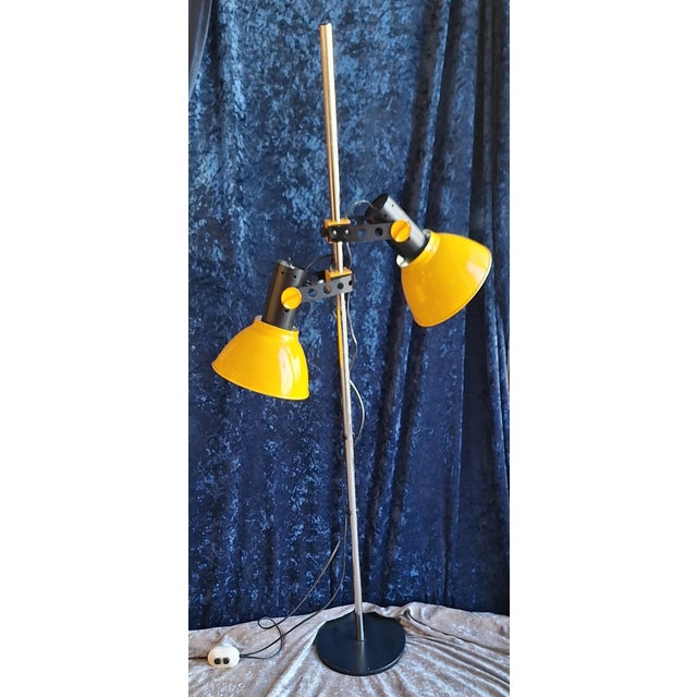 Vintage Floor Lamp with Yellow Clamp Shades on a Chrome-Plated Metal Frame from Temde-Leuchten, 1970s For Sale - Image 4 of 10