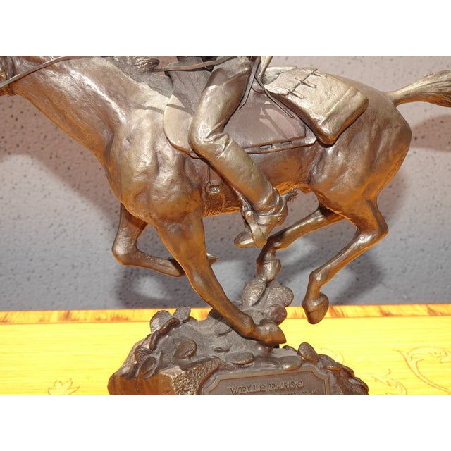Lh21 Vintage Wells Fargo Bronze Statue "Lightning Line Rider Cowboy Gallop Horse For Sale - Image 9 of 12