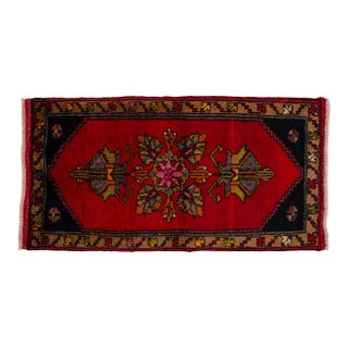 Hand Knotted Small Turkish Rug. Organic Wool 1960's Entryway Decor DoorMat, Accent Rug - 22'' X 42'' For Sale