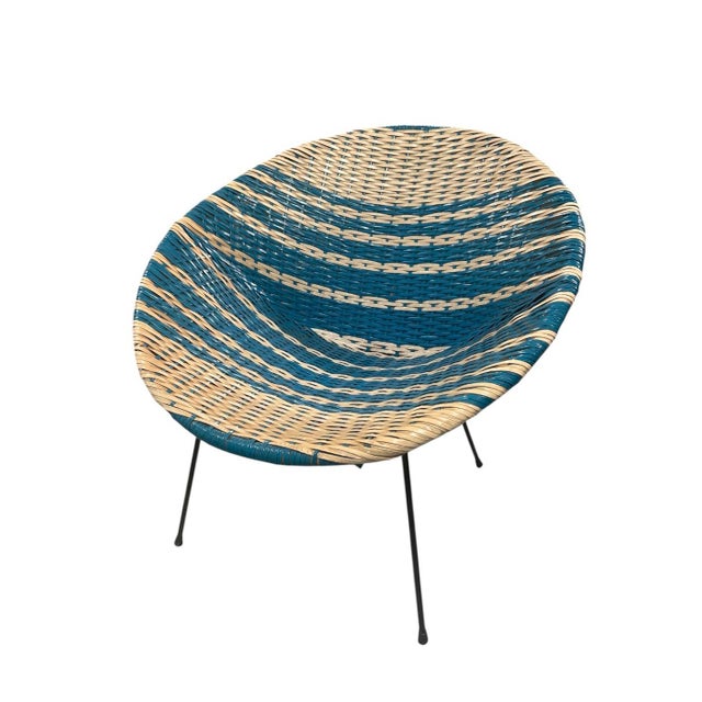 1960s 1960s Space Age Bali Pop Art Armchair in Woven Vinyl | Mid-Century Modern For Sale - Image 5 of 11