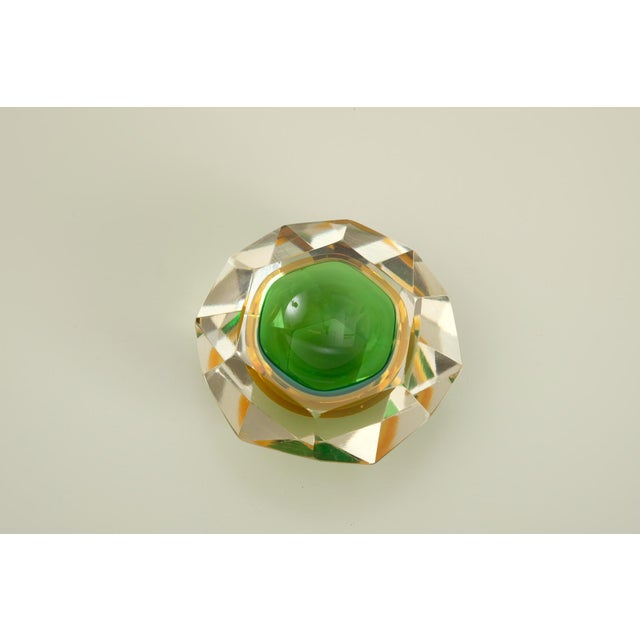 Mid-Century Modern Murano Glass Bowl attributed to Flávio Poli for Seguso Vetri d'Arte, 1970s For Sale - Image 3 of 9