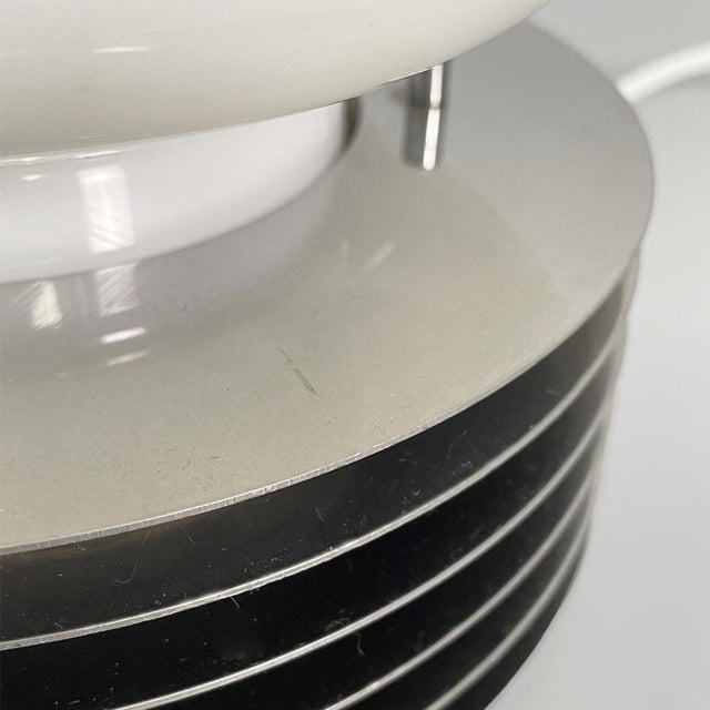 Italian Modern Table Lamps in Steel and Opaline Glass from Tronconi, 1970s, Set of 2 For Sale - Image 9 of 10