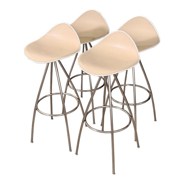 Postmodern Stua Onda Barstools by Jesús Gasca Design Within Reach - Set of 4 For Sale