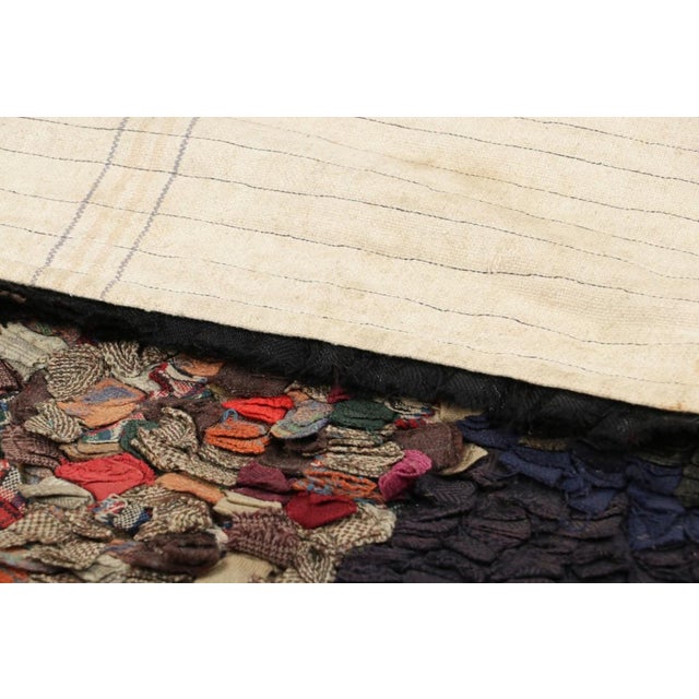 Textile Antique Hooked Rug With Abstract Polychromatic Patterns | Rug & Kilim For Sale - Image 7 of 7