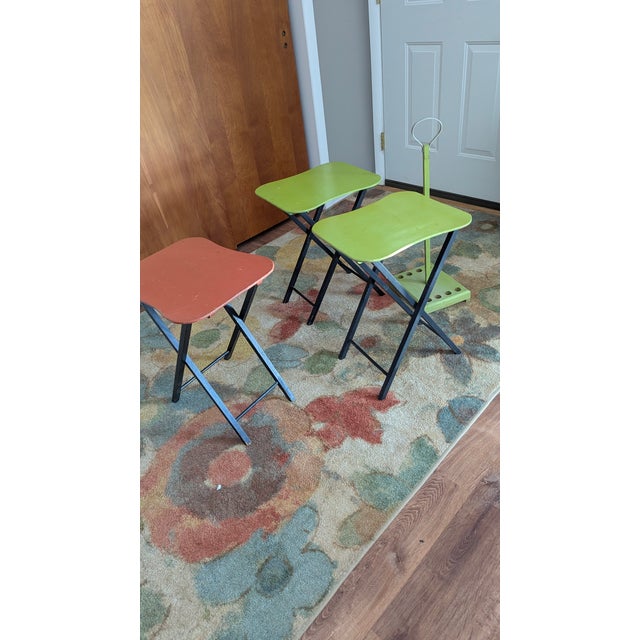1950s Ez Do 3 Mid Century Children Tray Tables Retro - Set of 3 For Sale - Image 5 of 12