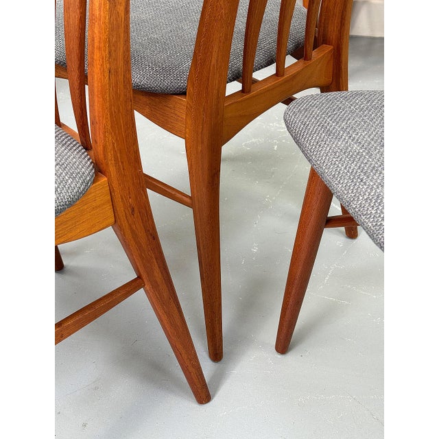 Teak Eva Chairs by Niels Koefoed for Hornslet Møbelfabrik, 1960s, Set of 10 For Sale - Image 12 of 15