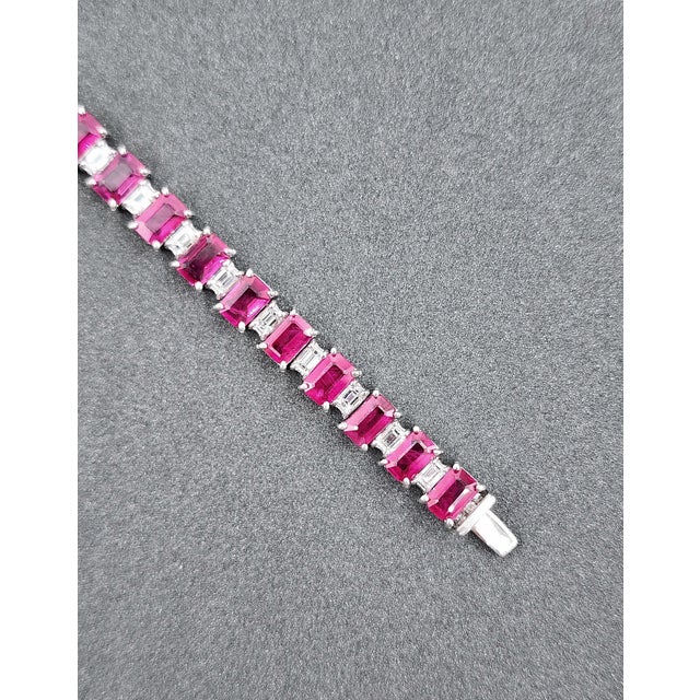 18.95 Ct Natural Burma Ruby & Diamond Bracelet For Sale - Image 4 of 8