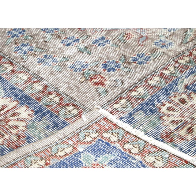 1960s Turkish Oushak Rug For Sale - Image 4 of 6