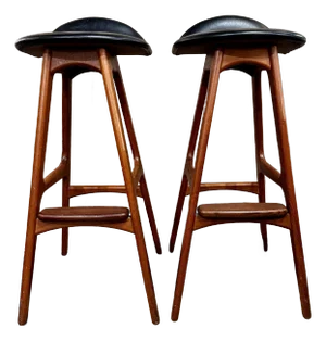 Erik Buch for Oddense Maskinsnedkeri o.d. Mobler Danish Teak Barstools