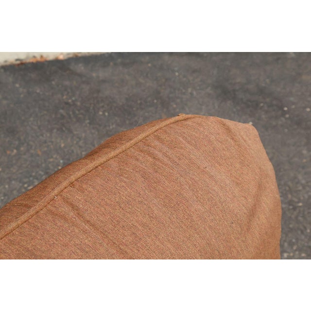 Cast Aluminum Pair Of Outdoor Swivel Lounge Chairs With Cushions For Sale - Image 9 of 18