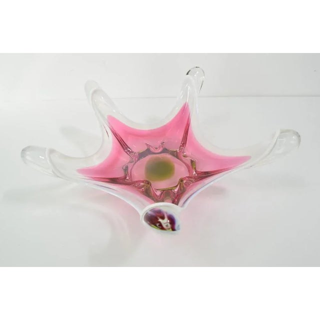 Czech Art Glass Bowl attributed to Josef Hospodka for Chribska Glasswork, 1960s For Sale - Image 9 of 12