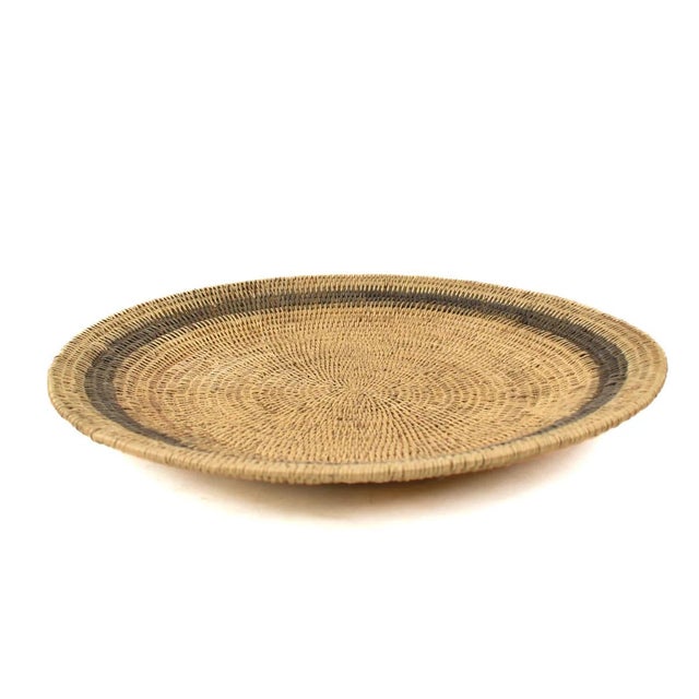 Early 20th Century Early 20th Century Makenge Flat Wedding Basket Zambia 18 Inch For Sale - Image 5 of 7