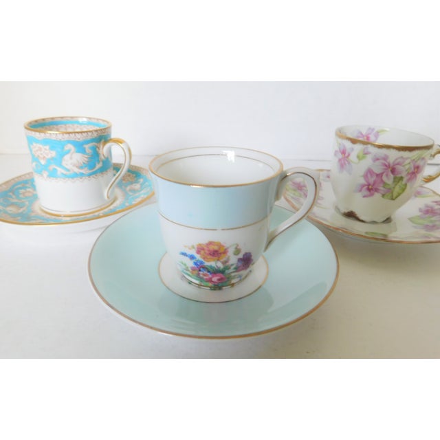 1950s Tuscan Porcelain Chintz Forget-Me-Not Teacup and Saucer Set- 2 Pieces For Sale - Image 11 of 12