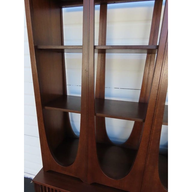 Broyhill Brasilia Two Part Room Divider Wall Unit Shelf 6397 For Sale - Image 14 of 17