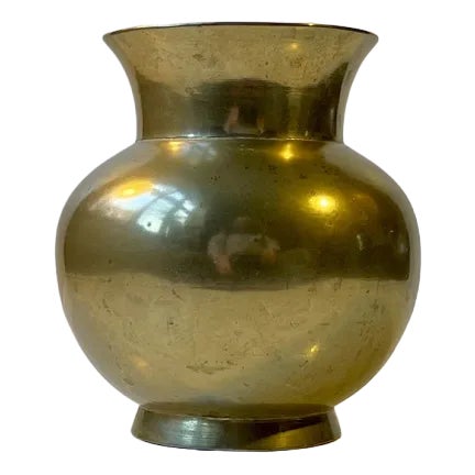 Scandinavian Art Deco Vase in Bronze, 1930s For Sale