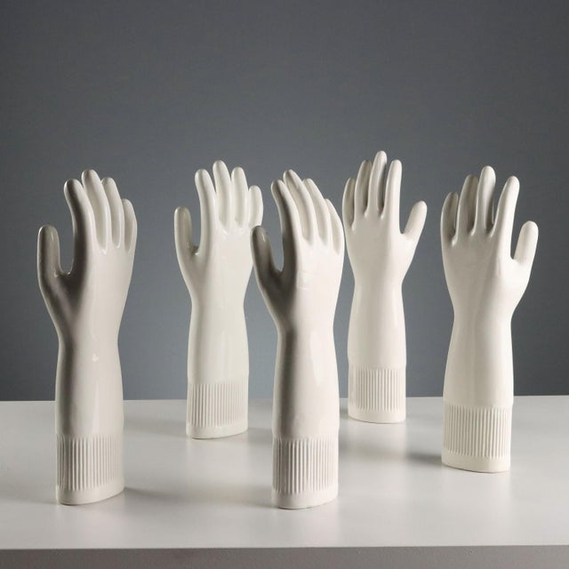 Porcelain Lungavilla Glove Molds from Pirelli, Set of 5 For Sale - Image 5 of 13