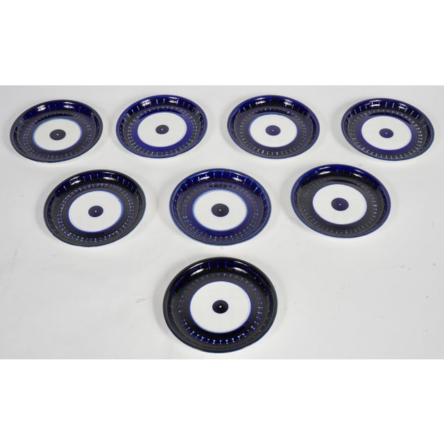 Vintage Arabia Finland "Valencia" Teacups and Saucers Designed by Ulla Procopé Set of 15 For Sale In Miami - Image 6 of 7