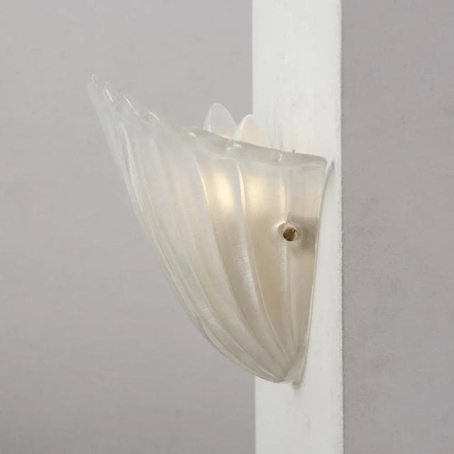 Fan-Shaped Wall Light in Silk-Colored Murano Glass, Italy, 1990s For Sale - Image 4 of 12