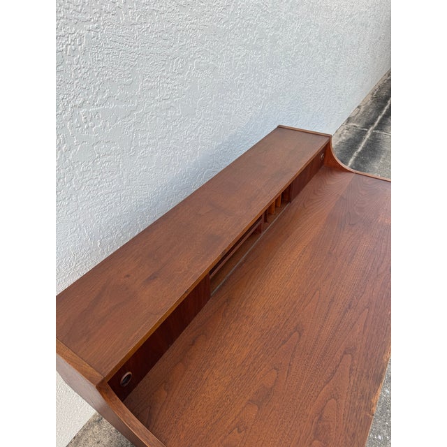 1960s Danish Mid Century Modern Teak Desk | Vintage 1960s Scandinavian Writing Desk | Minimalist Office Furniture | MCM Desk For Sale - Image 5 of 12