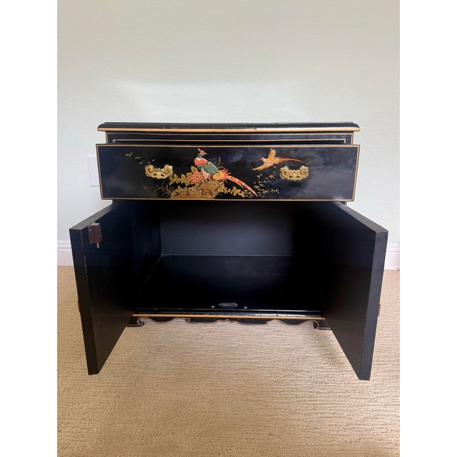 Vintage Black Lacquer Chinoiserie Cabinet With Hand-Painted Birds & Raised Relief Details For Sale In Monterey, CA - Image 6 of 10