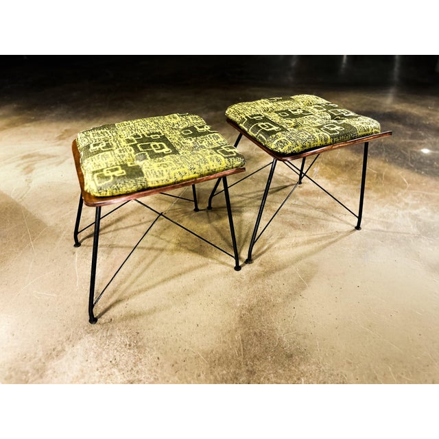 Carlo Hauner Pair of Brazilian Modern Stools Attributed to Carlo Hauner For Sale - Image 4 of 12