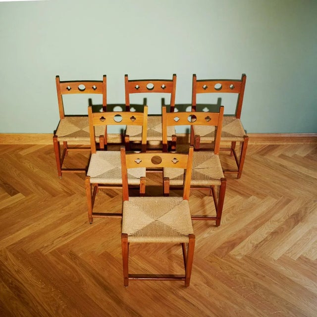 Dining Chairs, Set of 6, in Flawless conditions. Designed 1960 to 1969