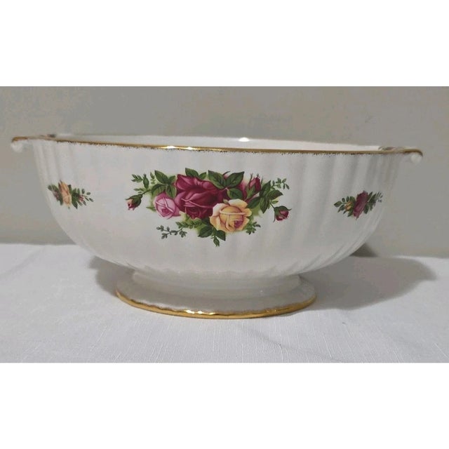 Mid-Century Modern Vintage Royal Albert Old Country Roses Pedestal Fluted Bowl With Handles For Sale - Image 3 of 4