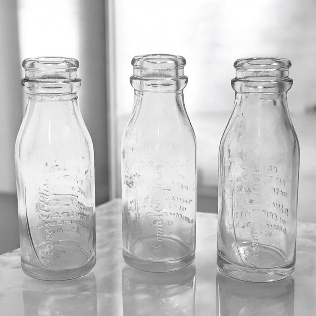 American Circa 1915–1920s Thomas A. Edison Clear Glass Battery Oil Bottles (Set of Three) For Sale - Image 3 of 11