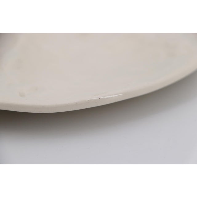 1970s French White Majolica Gien Oyster Plate For Sale - Image 5 of 15