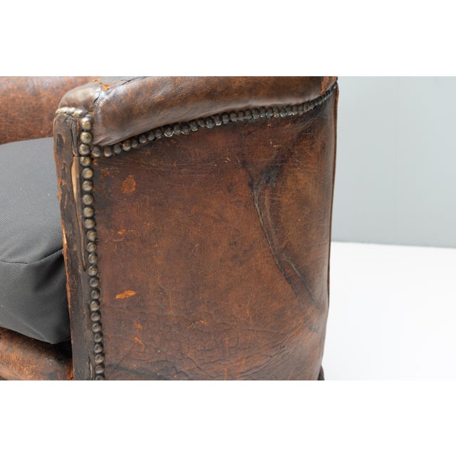 1930s Leather Tub Chair, 1930s For Sale - Image 5 of 10