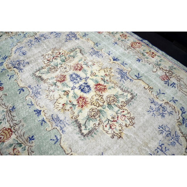 1960s Oversize Vintage Floral Design Turkish Handmade Area Rug For Sale - Image 5 of 11
