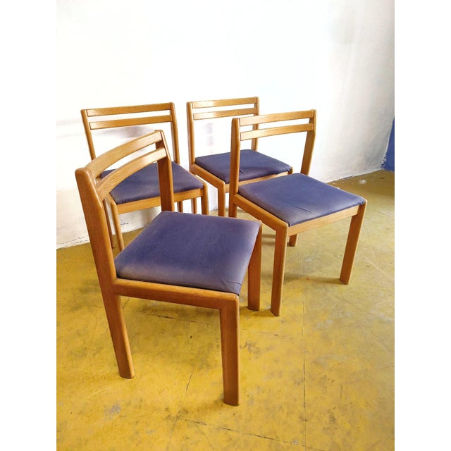 Original upholstery - Conservative restoration done in our restoration laboratory in Rome