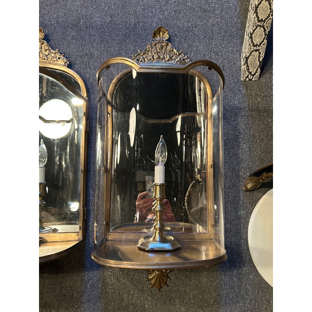 Brass 1980s Vaughn Brass & Curved Plexiglass Wall Lanterns - a Pair For Sale - Image 8 of 11