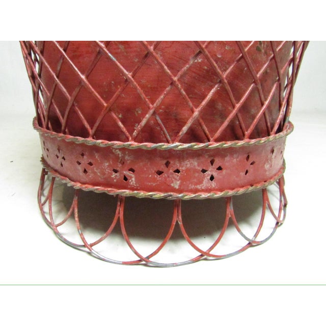 French Wirework Tole Painted Planter For Sale In San Francisco - Image 6 of 16