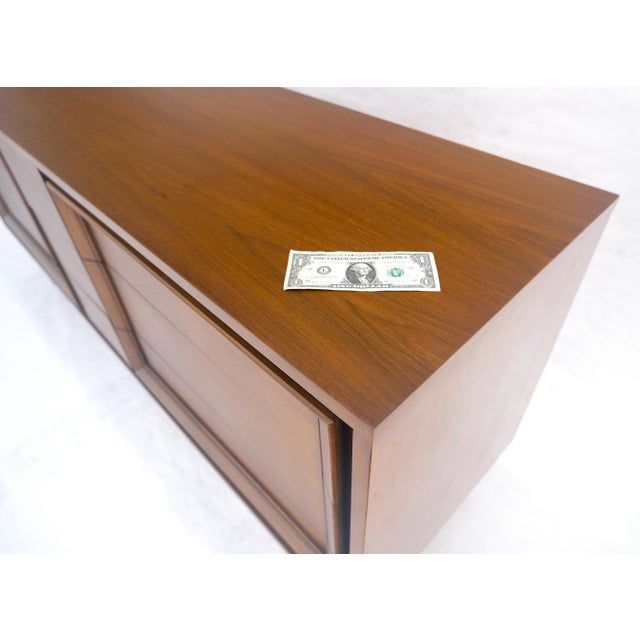 Late 20th Century Mid Century Modern Sculpted Walnut 68" Long 9 Drawers Dresser Credenza MINT For Sale - Image 5 of 13