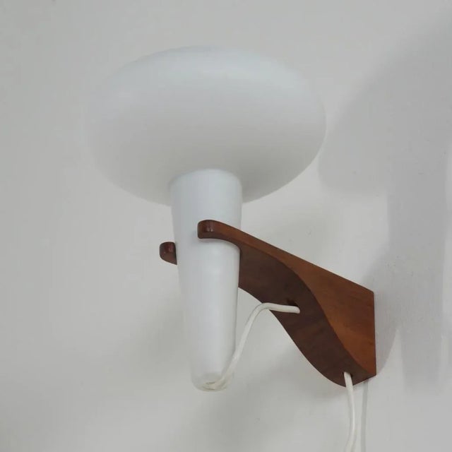 Wood Mushroom Wall Lamp in Teak and White Glass from Artimeta, 1960s For Sale - Image 7 of 12