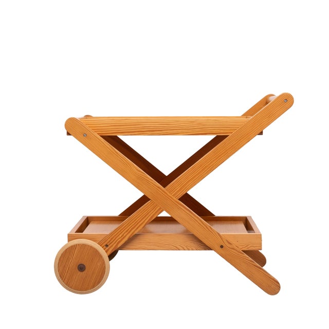 Mid-Century Modern Serving Trolley in Pine with Wheels, 1970s For Sale - Image 3 of 11