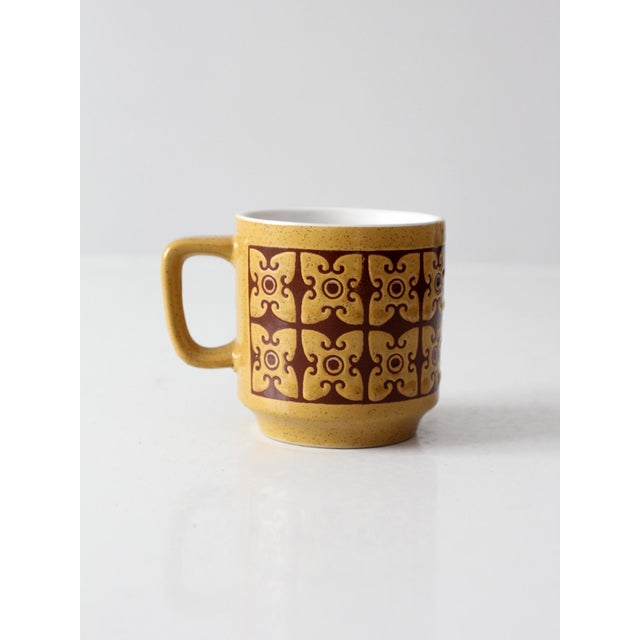 Gold Vintage 1970s Geometric Ceramic Mug For Sale - Image 8 of 15