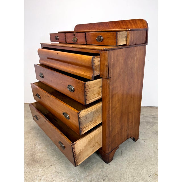 Early American 19th Century Victorian / Empire Style Step Back Chest of Drawers in Southern Yellow Pine For Sale In New York - Image 6 of 12
