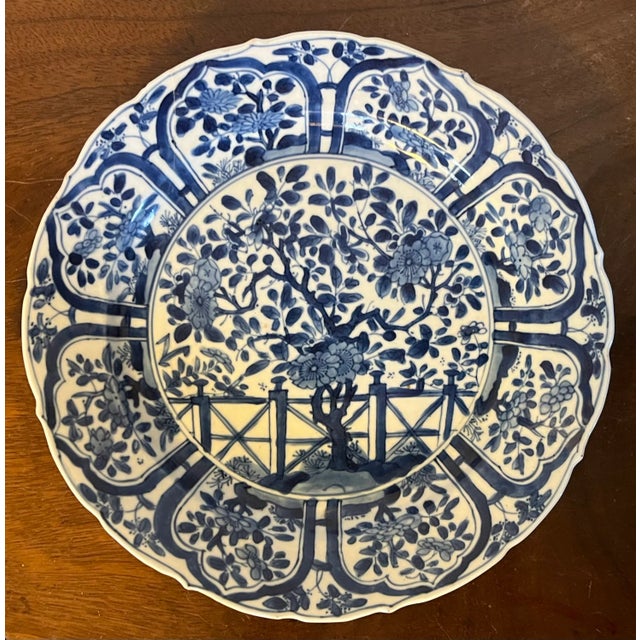 Antique 18th Century Chinese Kangxi Blue and White Porcelain Plate Decorated With Flowering Prunus Tree and Garden Fence For Sale - Image 4 of 11
