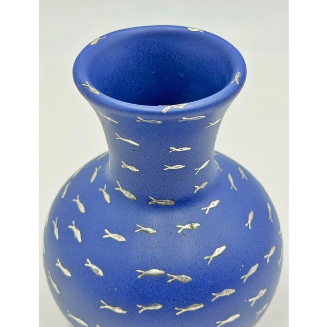 Emilia Castillo Cobalt Blue Porcelain & Pure Silver Fish Vase, Mexico 1997 For Sale - Image 9 of 11