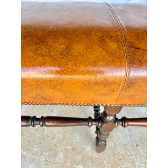 Late 19th Century French Louis XIV Style Walnut and Leather Bench For Sale - Image 11 of 12