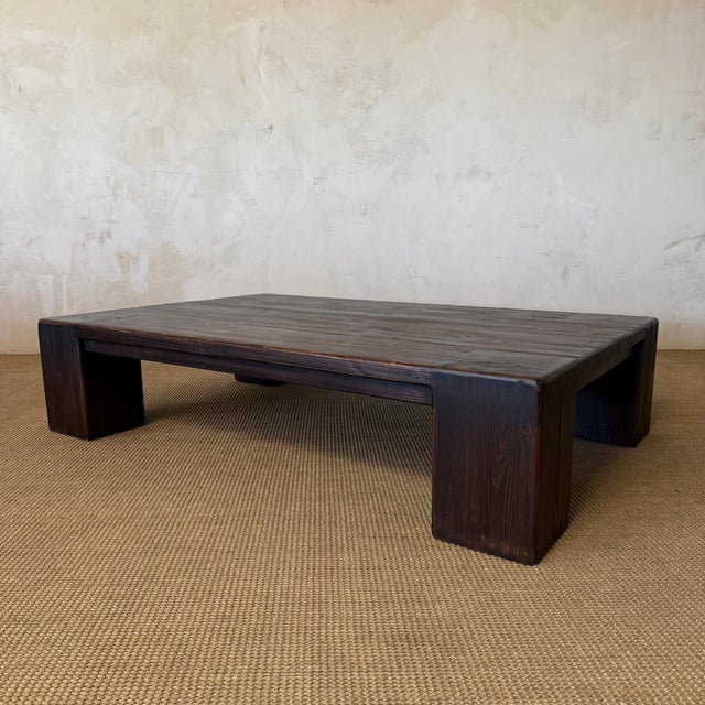 Large Reclaimed Fir Pine Beam XL Coffee Table in Dark Walnut For Sale In Los Angeles - Image 6 of 14