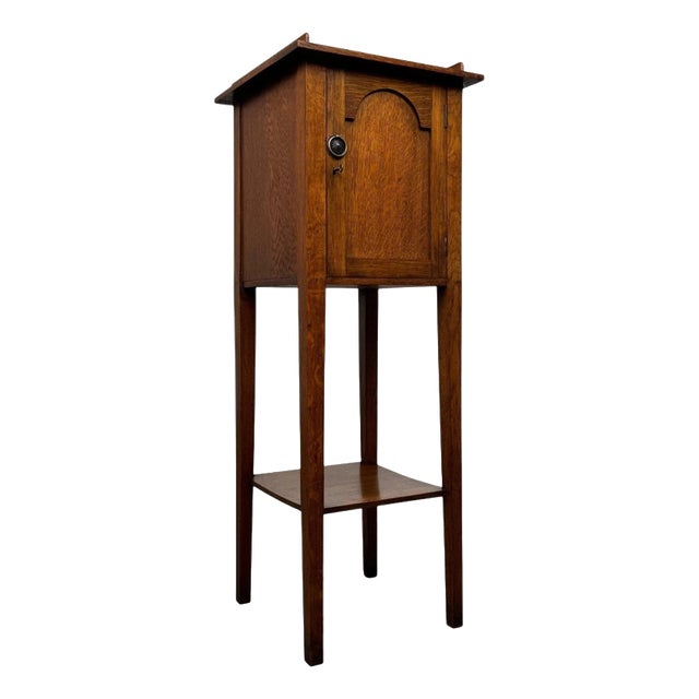 Antique Early 20th Century English Arts and Crafts Oak Cabinet For Sale