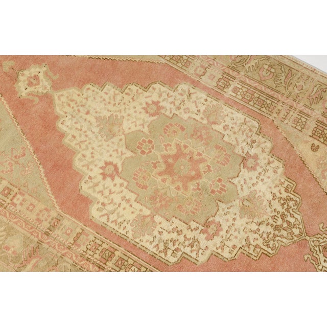 Muted Vintage Turkish Oushak Rug in Dusty Rose, Sand, and Champagne For Sale - Image 9 of 10