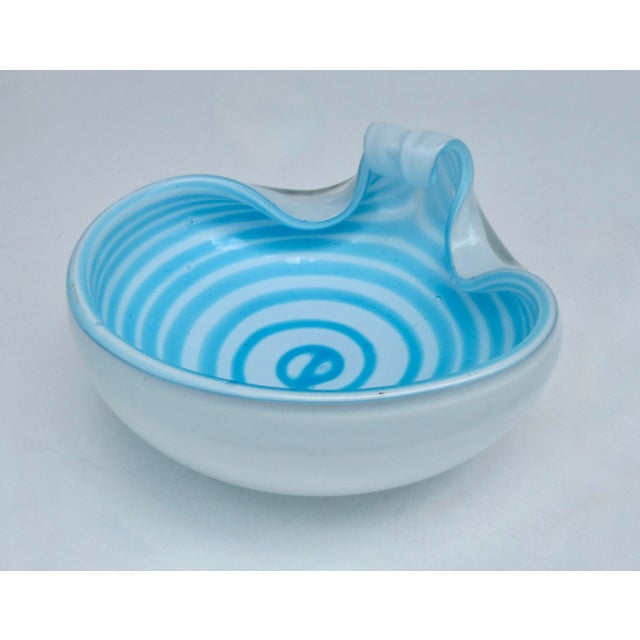 Italian C.1960's Italian Hand-Blown Alfredo Barbini "Infinity," Swirl Triple Cased Murano Catchall Bowl For Sale - Image 3 of 18