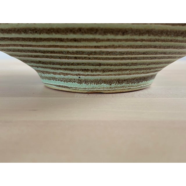 Forest Green 1950s Lee Rosen for Design-Technics Ceramic Pottery Bowl With Kt Matte Glaze For Sale - Image 8 of 13