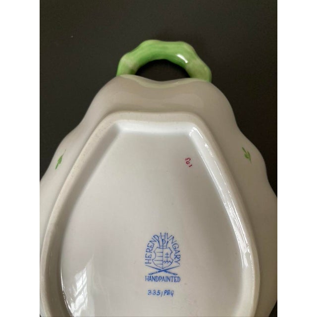 Mid 20th Century Herend Porcelain Catchall Jewelry Dish With Handpainted Shell Design For Sale - Image 10 of 18